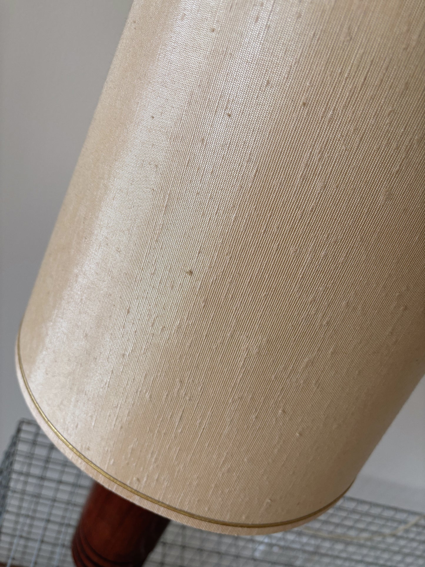 Vintage Timber Table Lamp