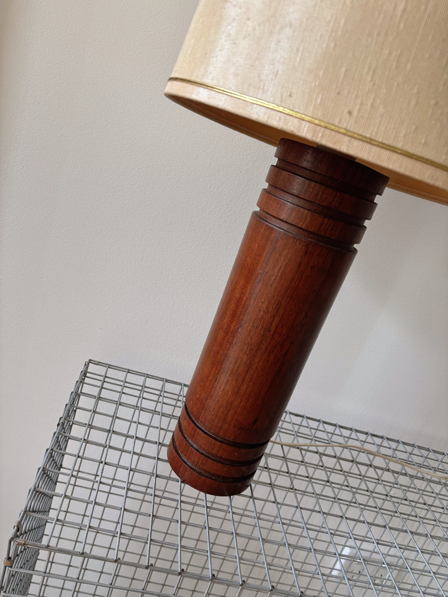 Vintage Timber Table Lamp