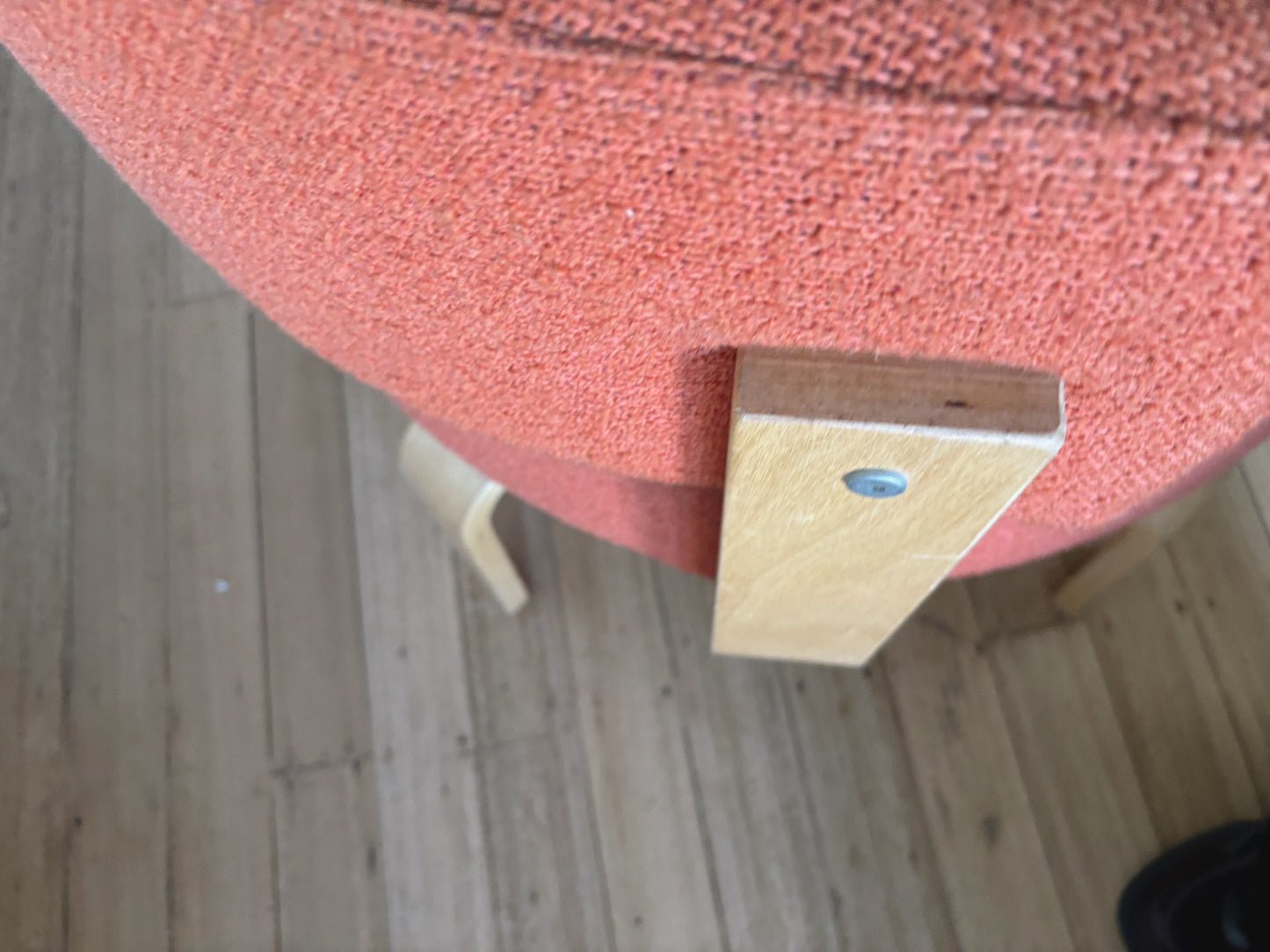*CUSTOM* Vintage Ikea Swivel Chair