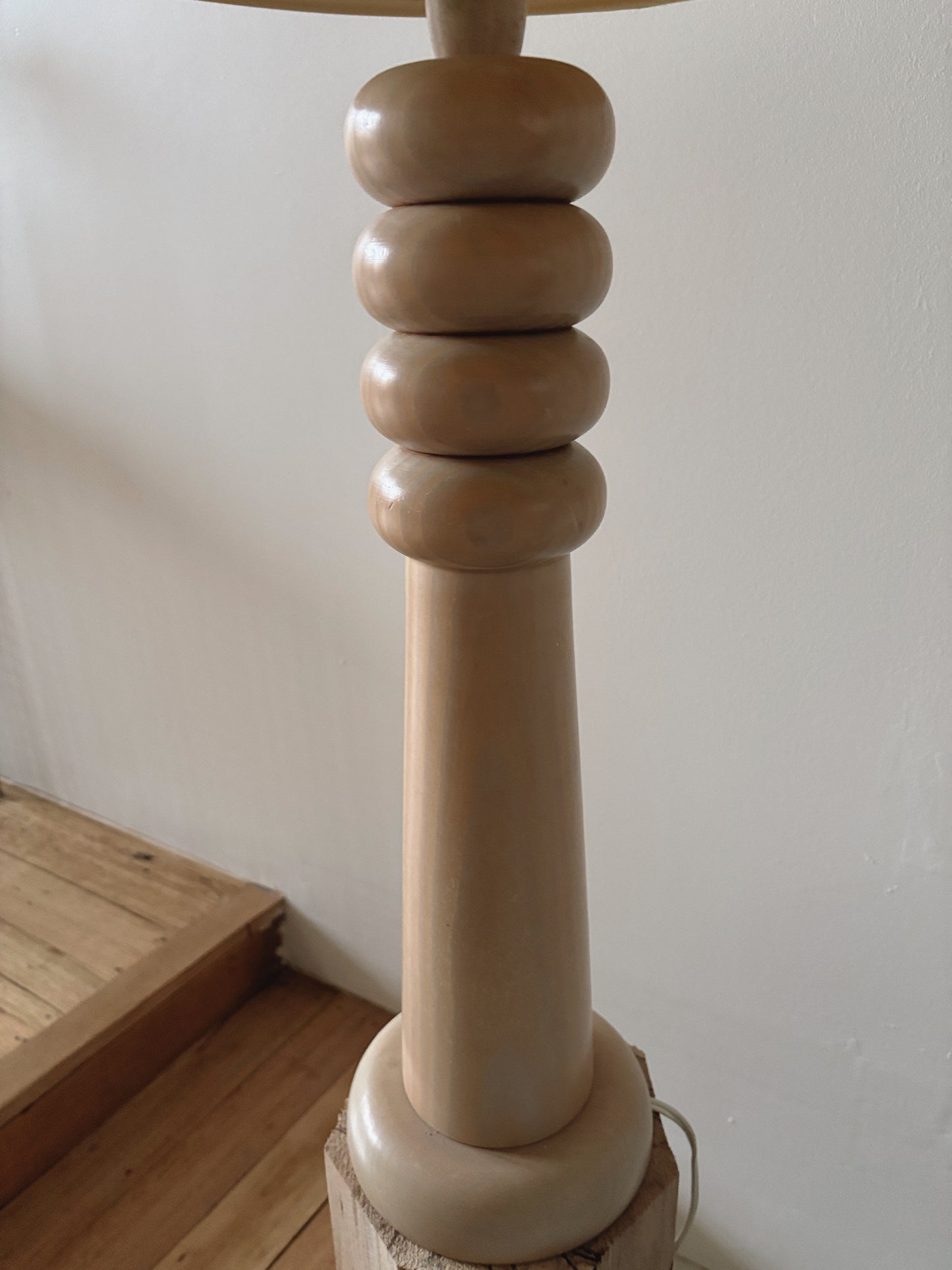 1980s Detailed Table Lamp