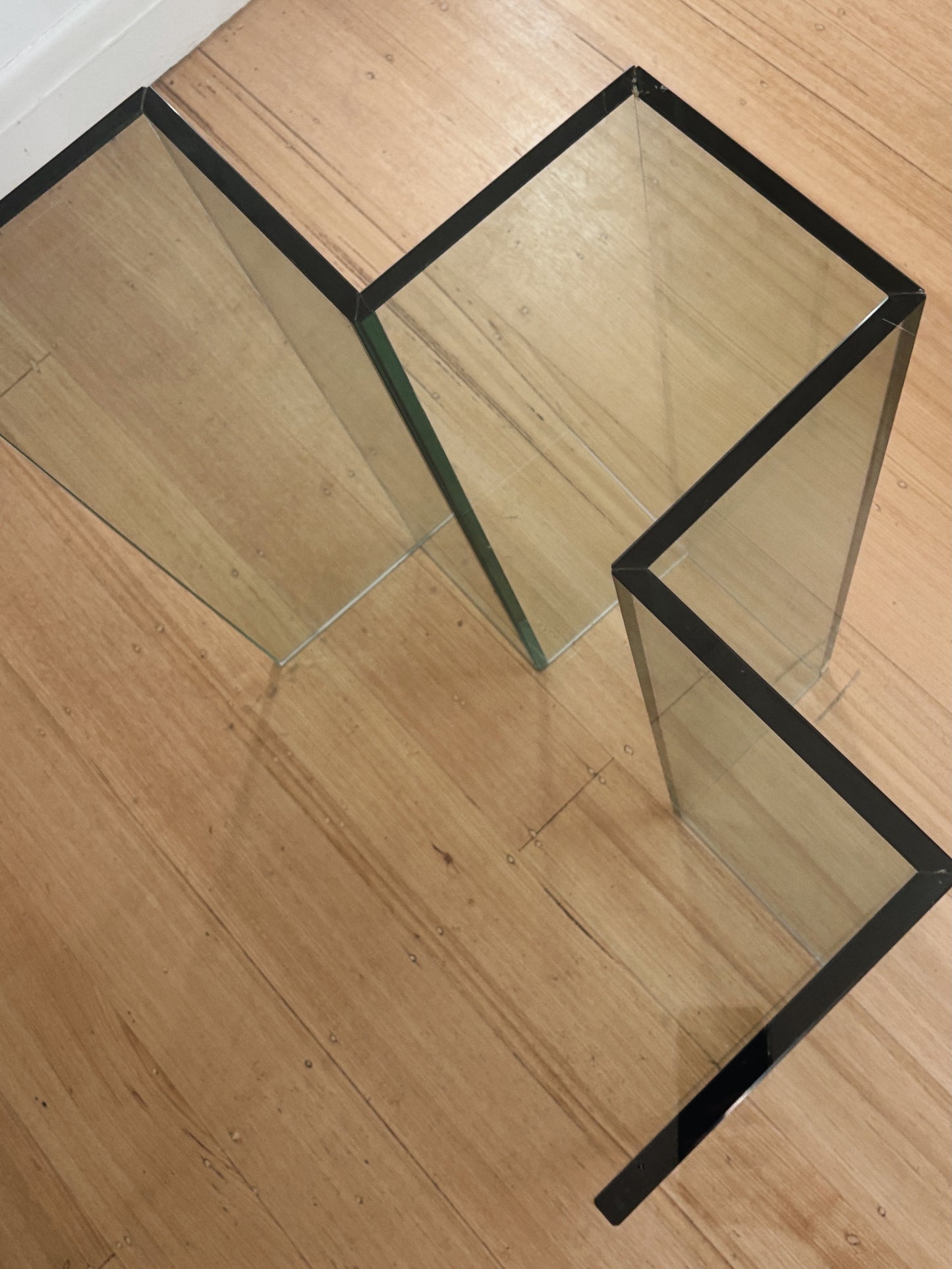 Pedestal Glass Dining Table