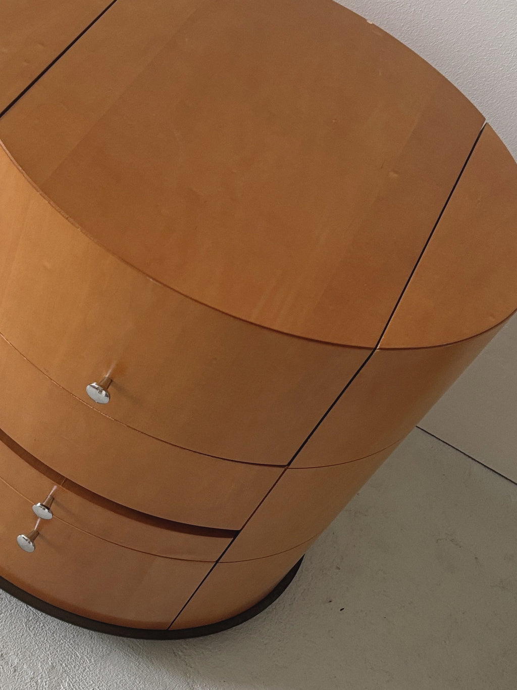 Oval 1990s Bedside Tables