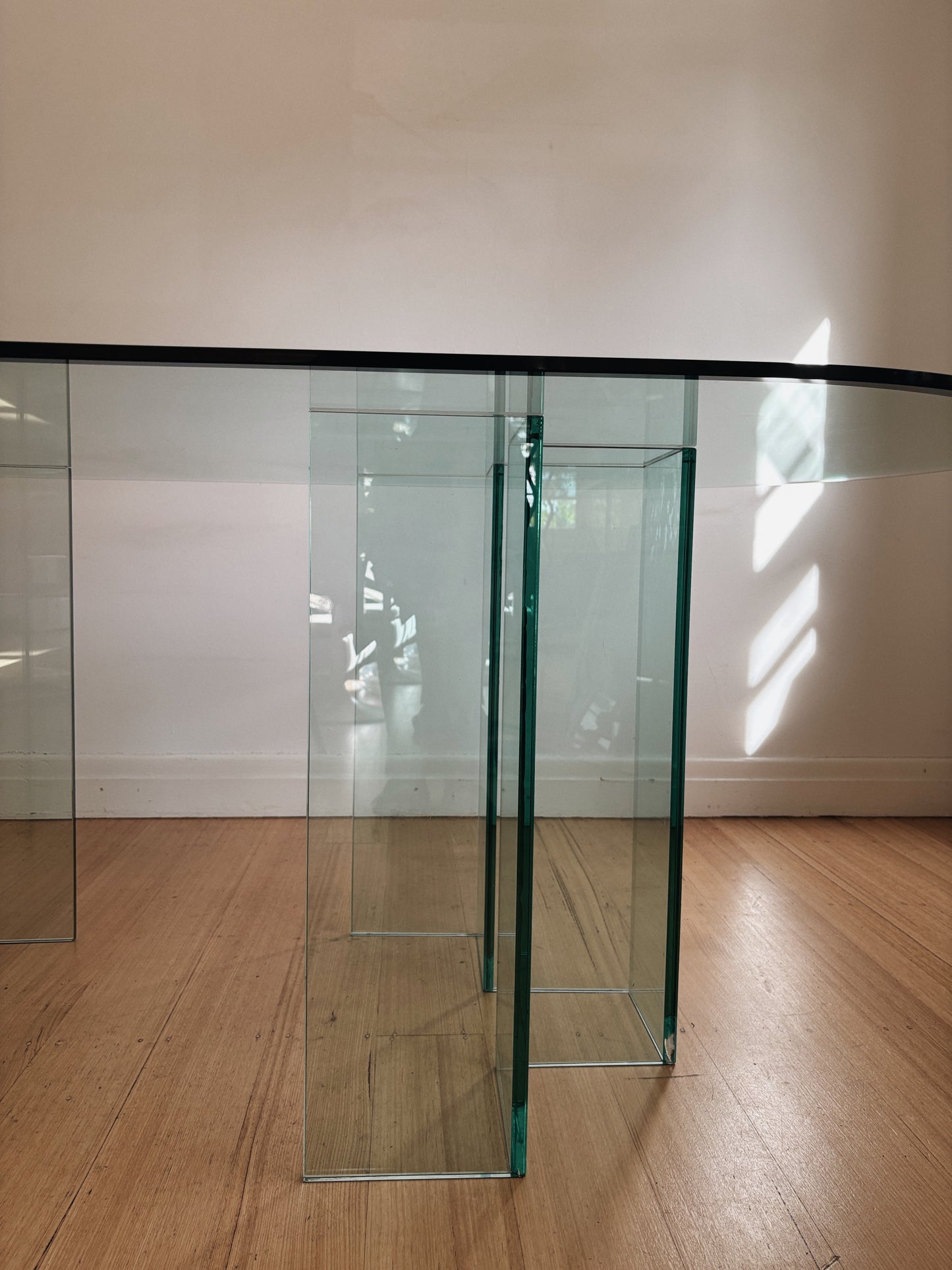 Pedestal Glass Dining Table