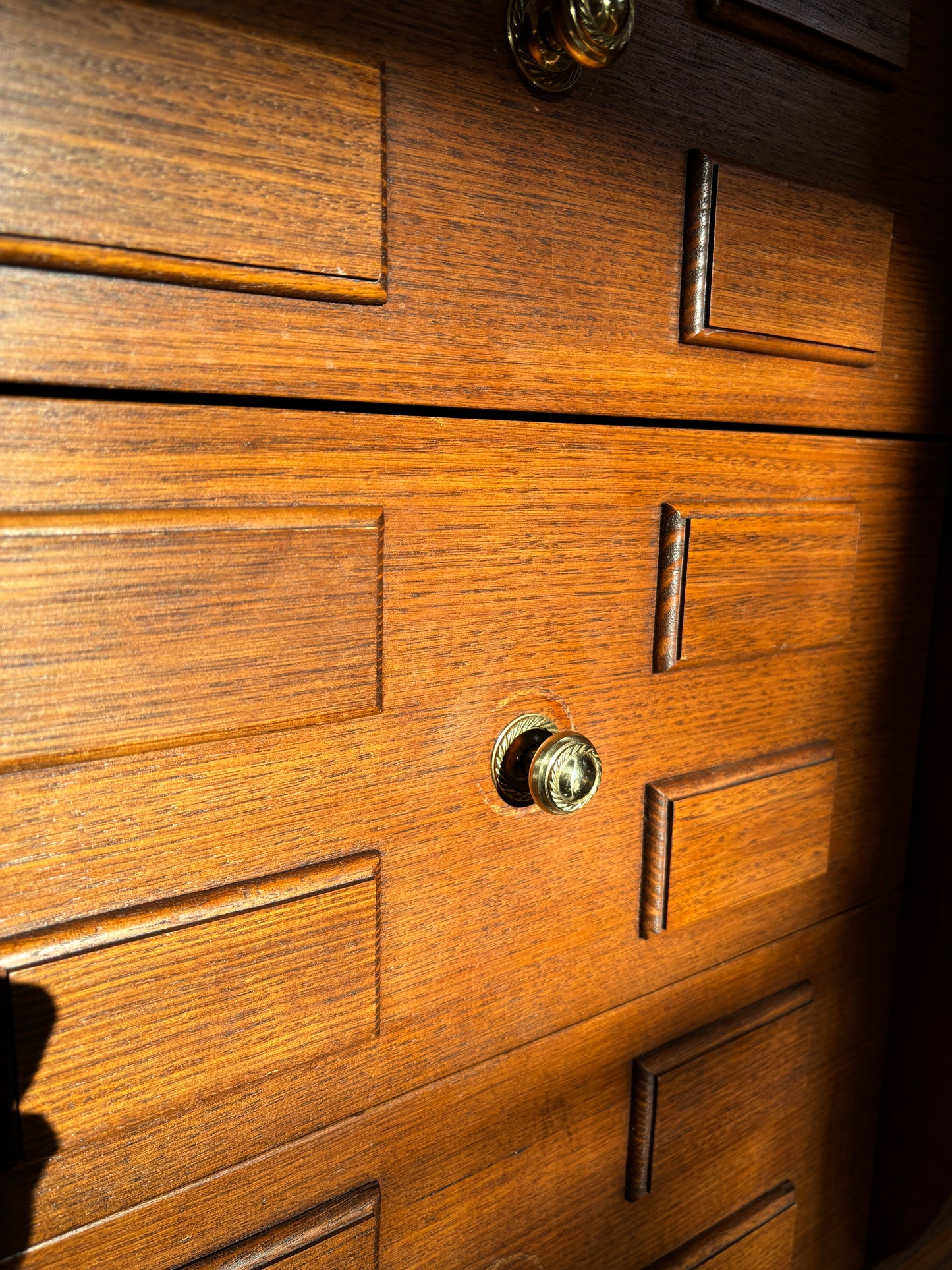 Curvy Brutalist Drawers