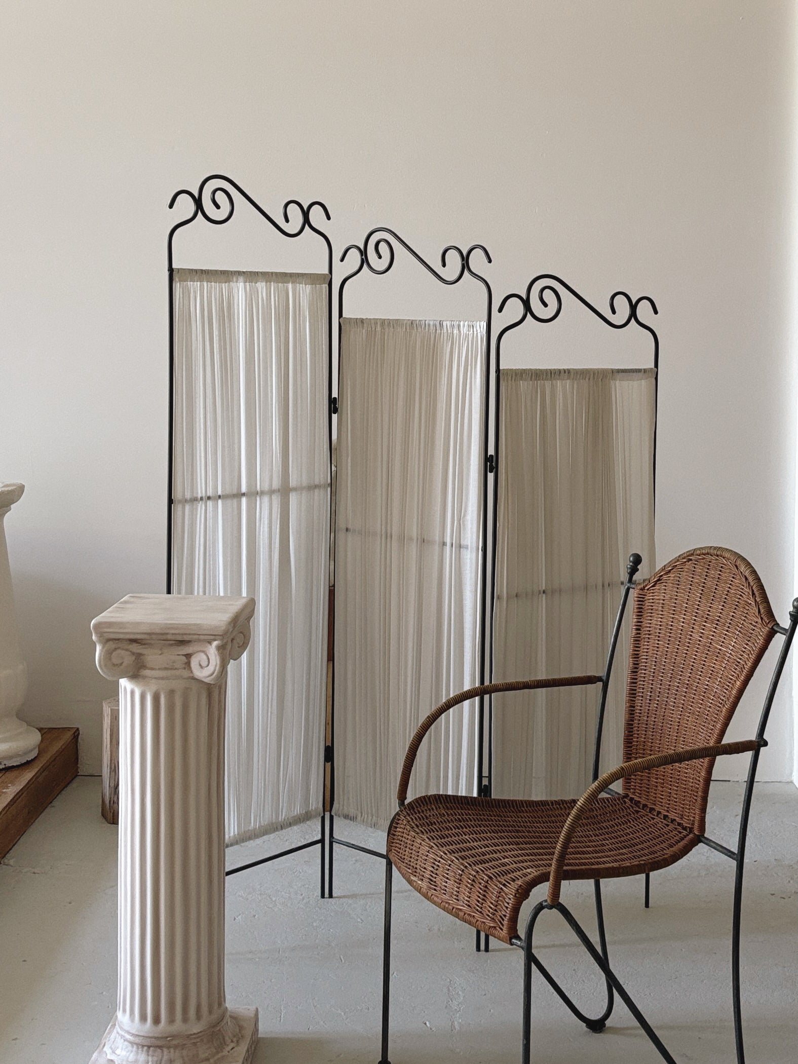 Curly Steel Room Divider