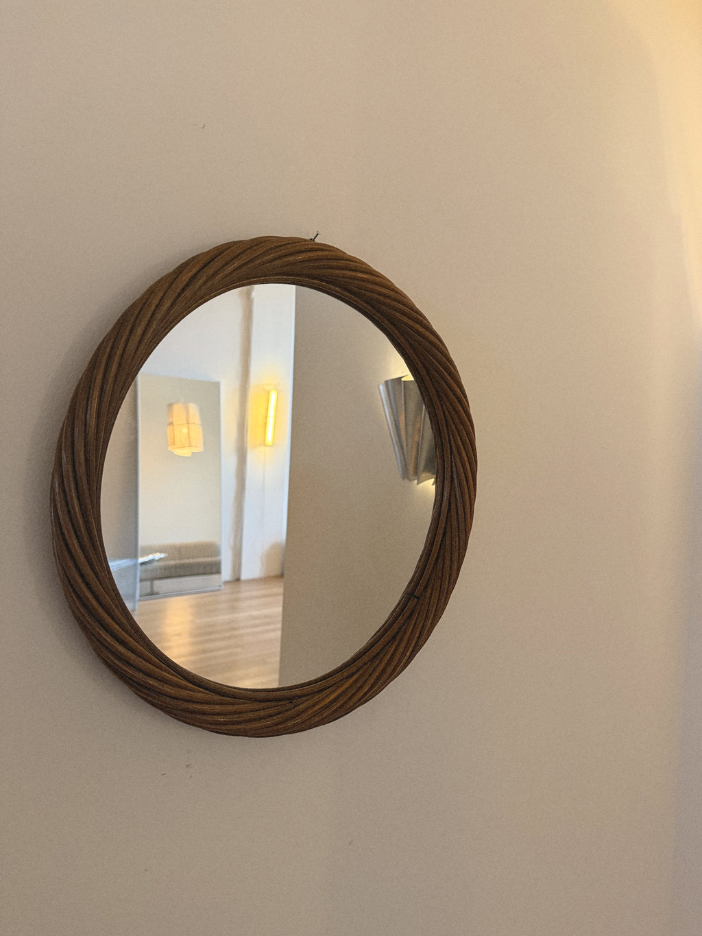 Round Bamboo Mirror