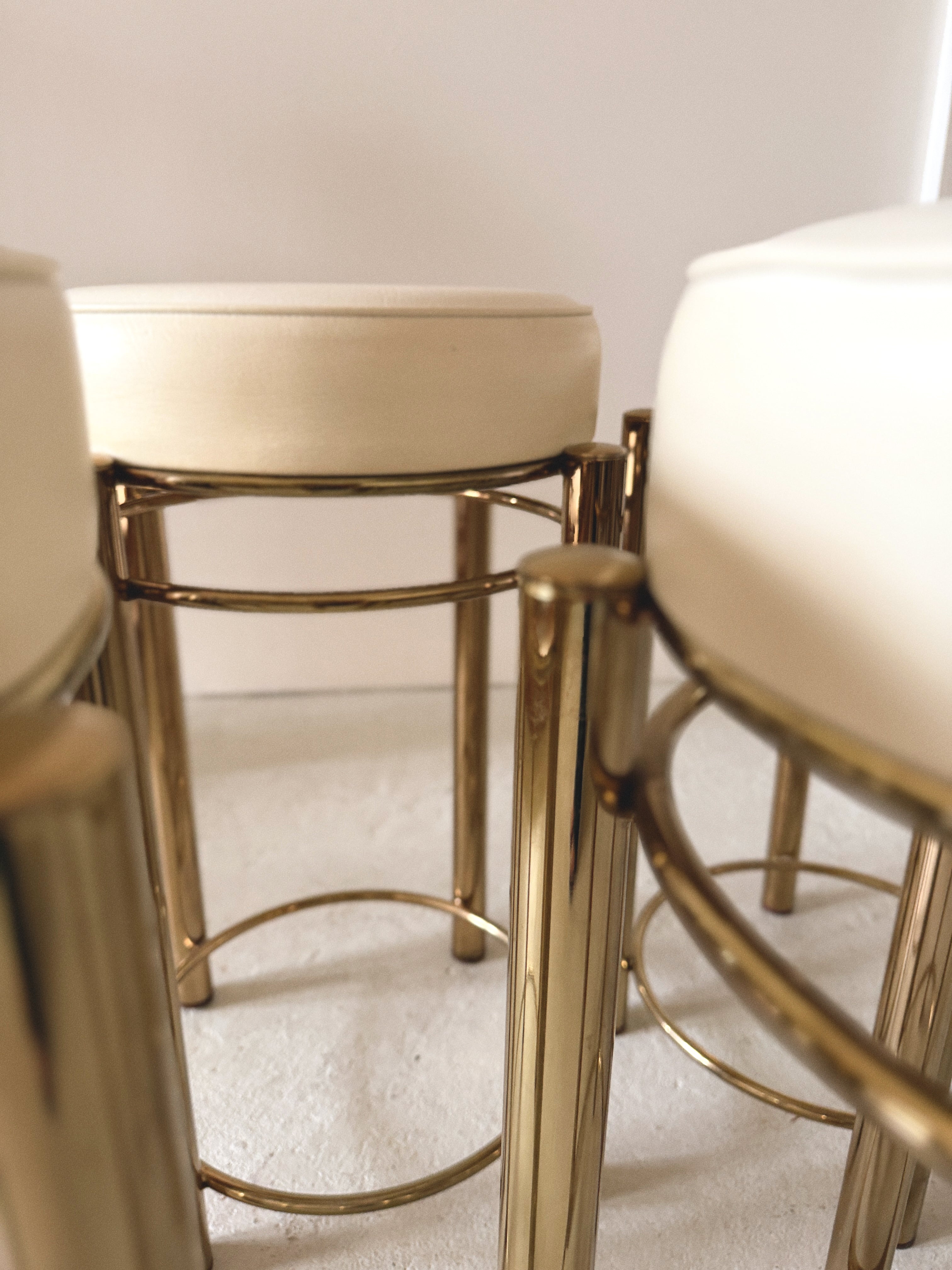 Set x 4 Leather + Gold Stools