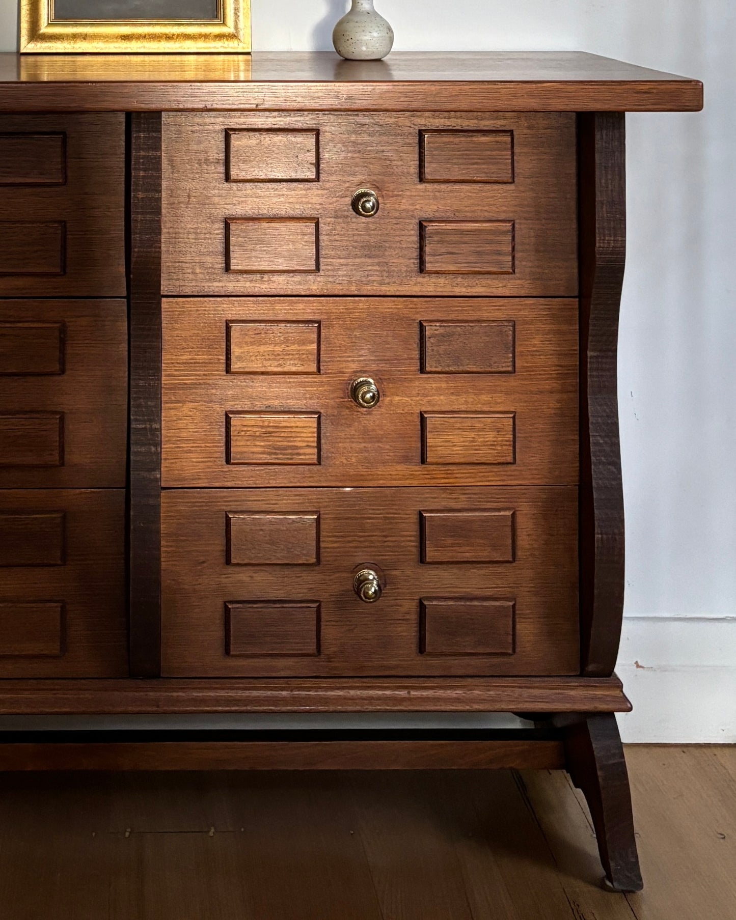 Curvy Brutalist Drawers