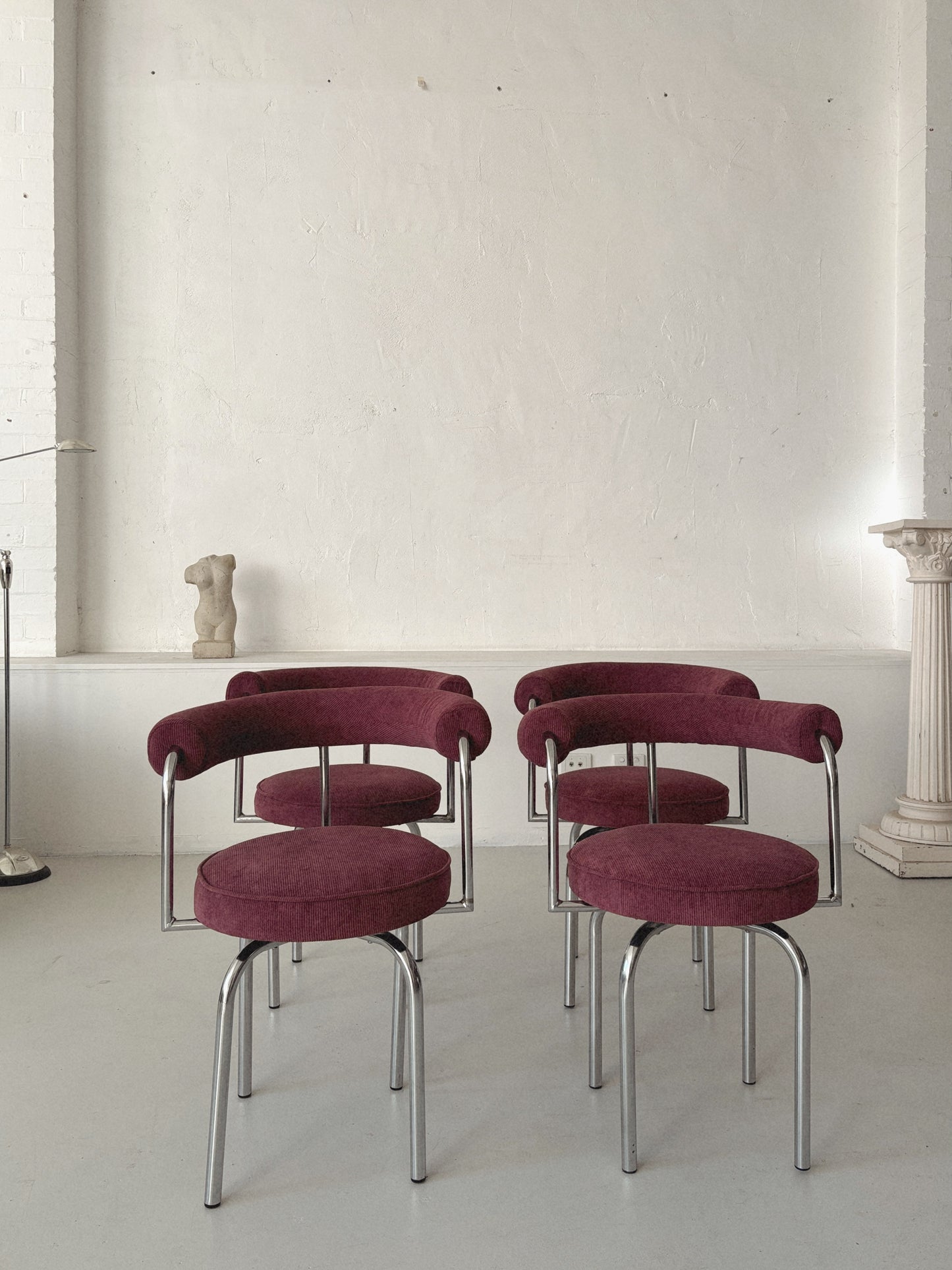 Set 4 Vintage Circular Chrome Chairs