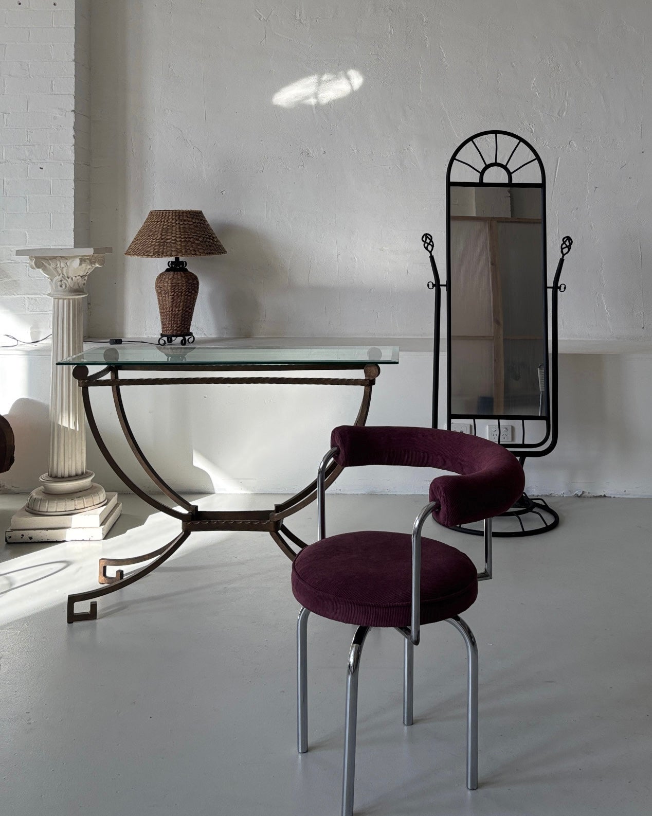 Set 4 Vintage Circular Chrome Chairs