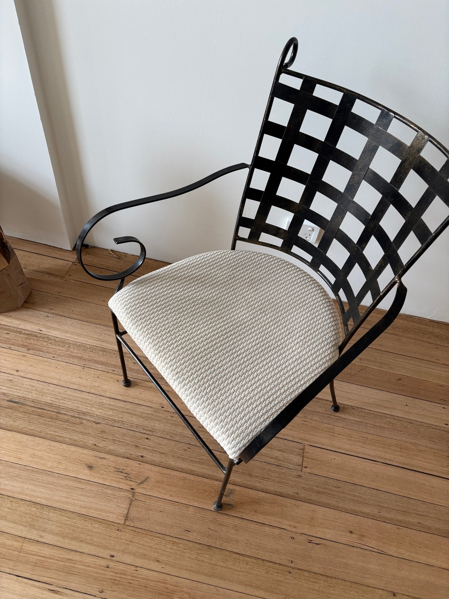 *CUSTOM* Set x 6 Curly Wrought Iron Chairs