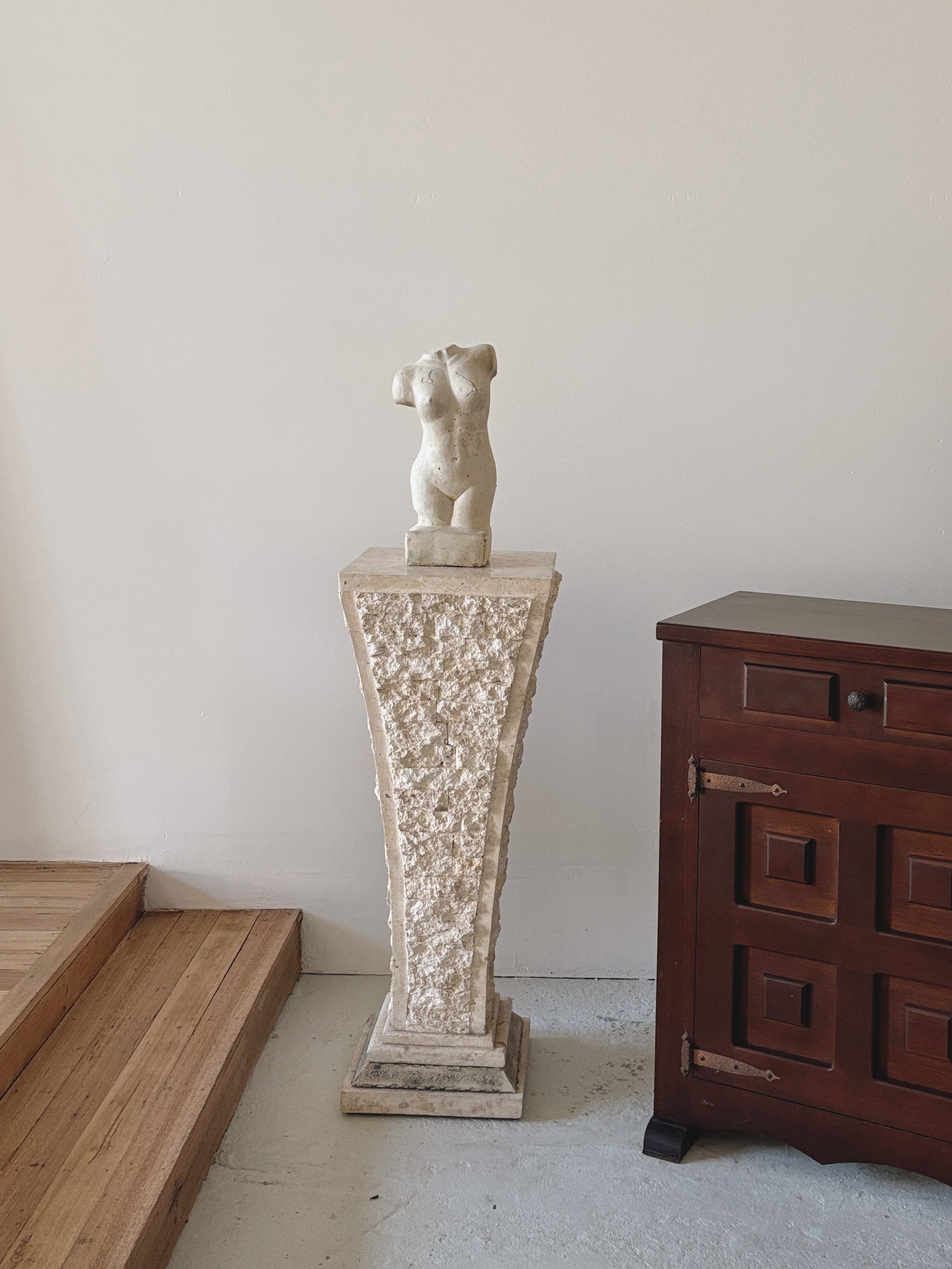 Fossil Stone Plinth