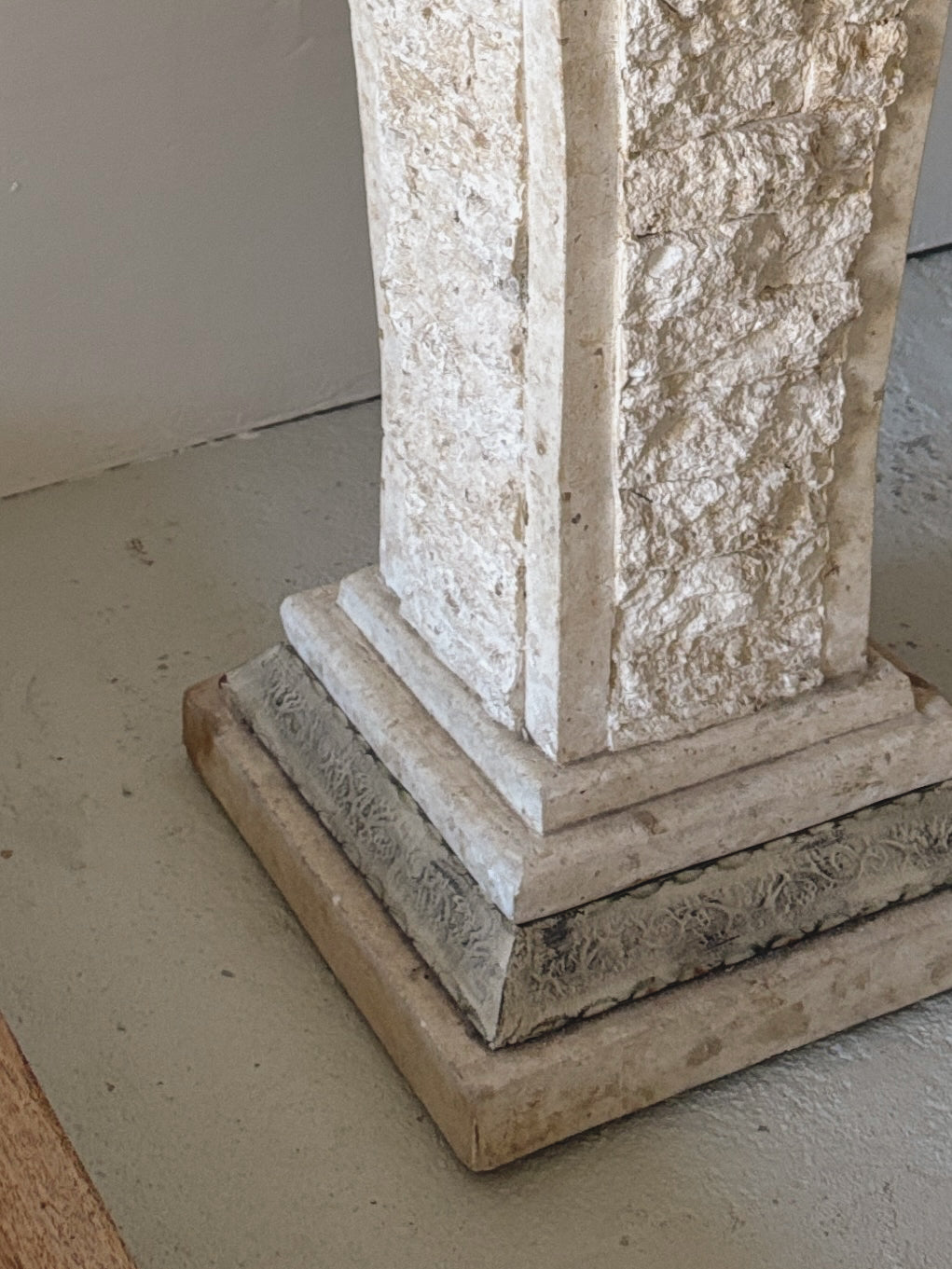Fossil Stone Plinth