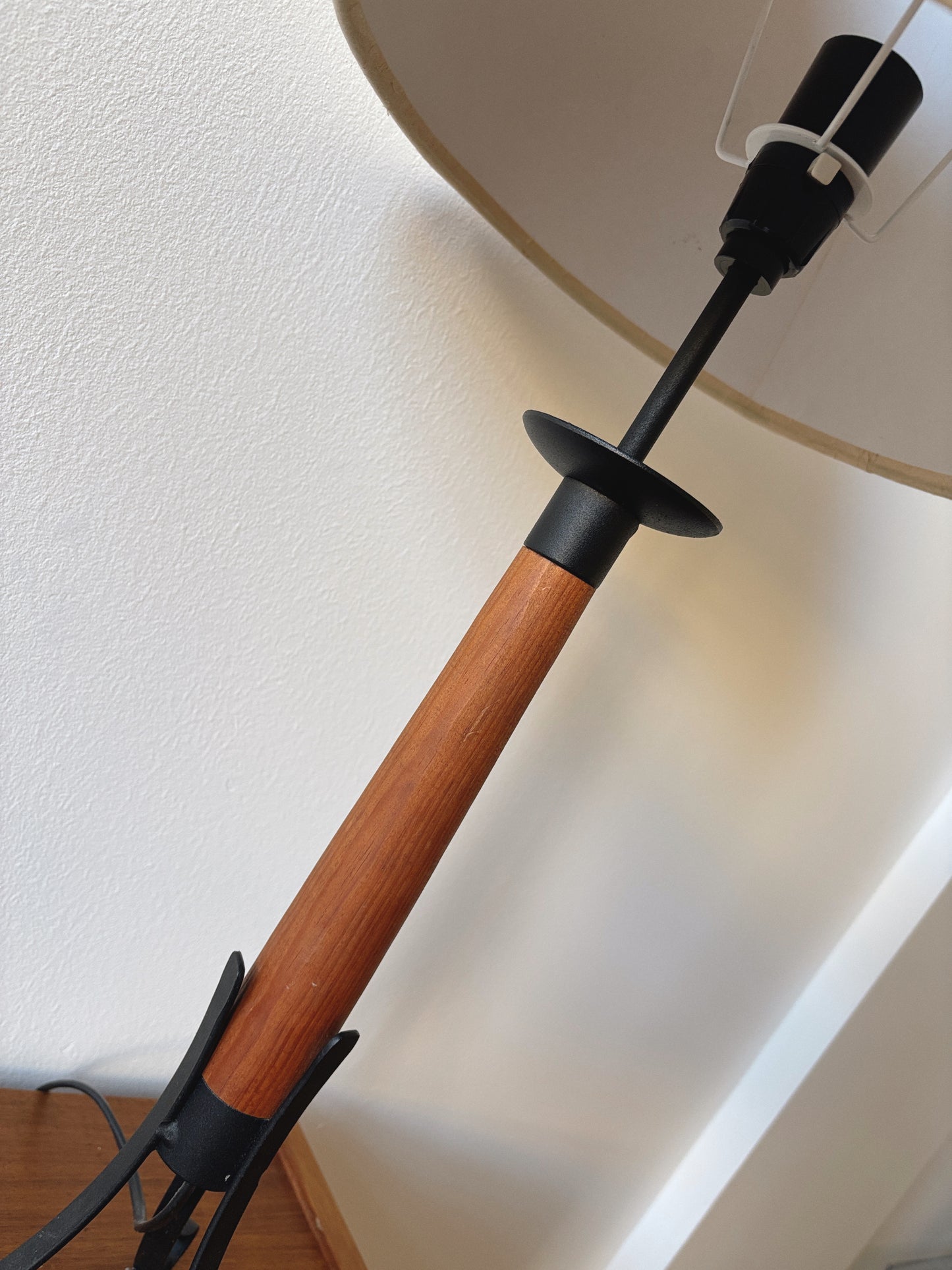 Steel + Timber Table Lamp