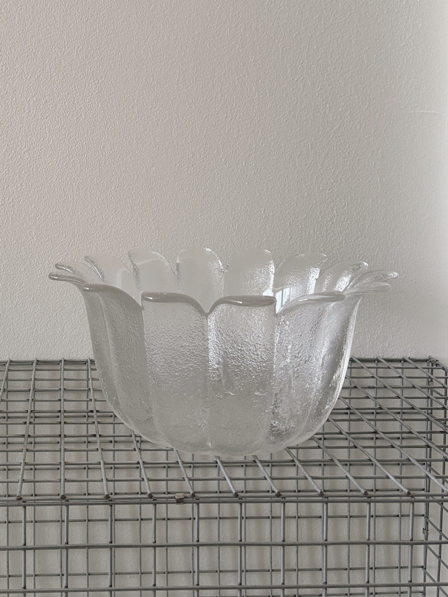 Petal Glass Bowl