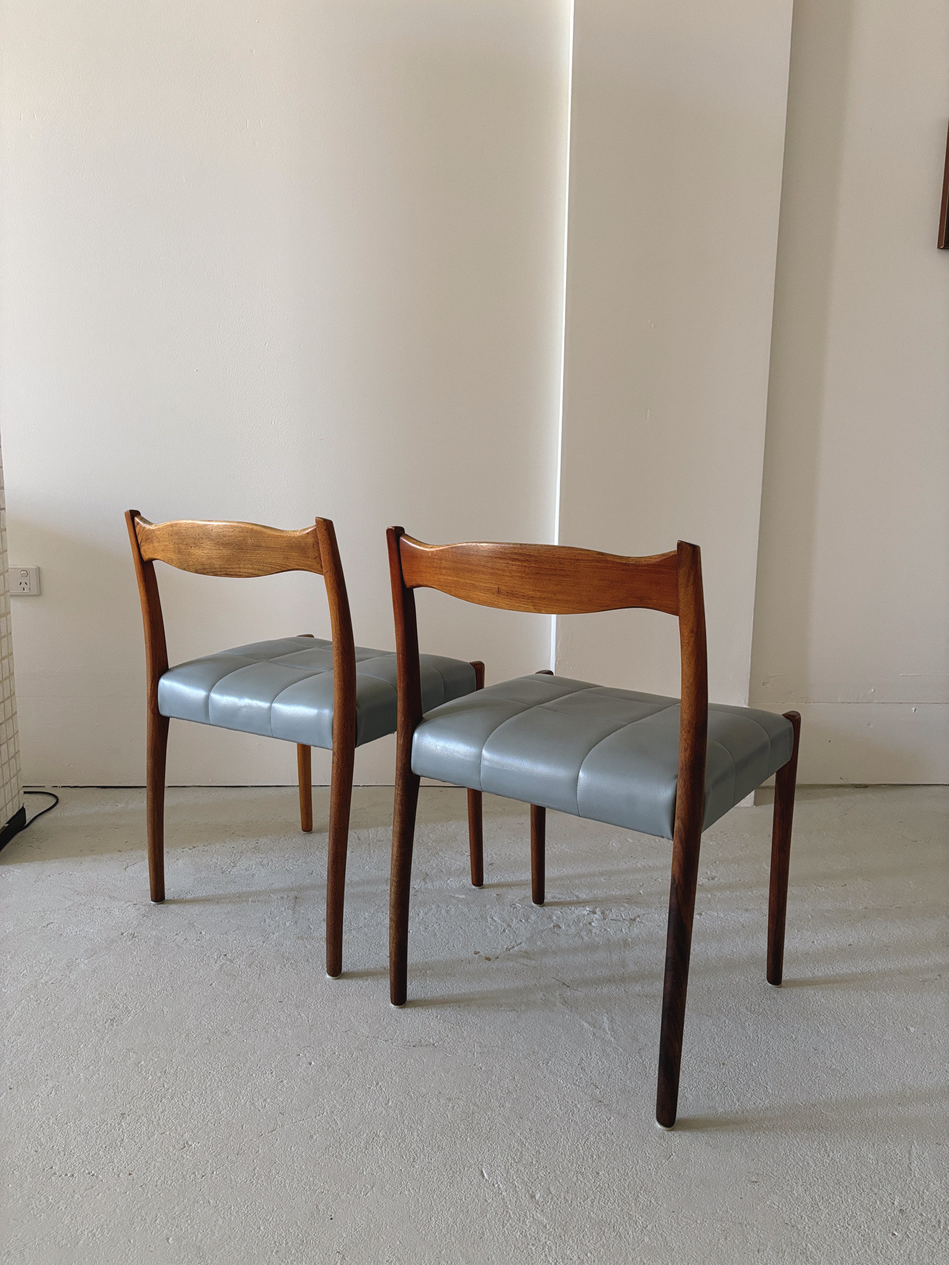 Set x 6 Fler 64 Dining Chairs